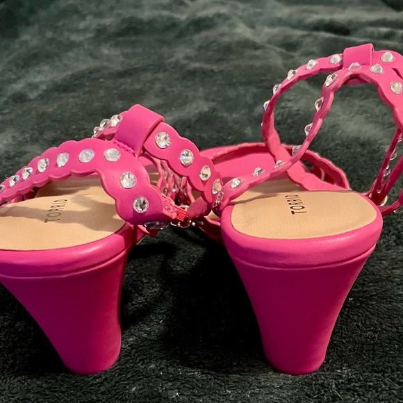 Torrid NEW: pink Wedges - Picture 8 of 9